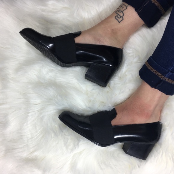 Stuart Weitzman Shoes - Stuart Weitzman zoliver black leather  loafers 8.5